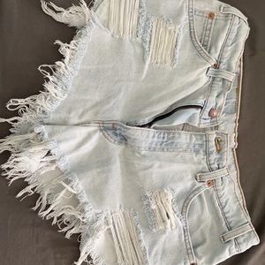 Distressed Levi Shorts